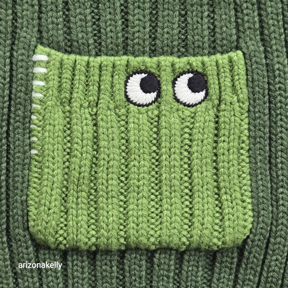 Anya Hindmarch x Uniqlo Heattech Knit Scarf Green - Picture 3 of 7